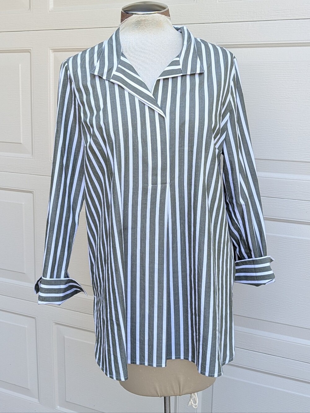J. JILL olive striped popover tunic M